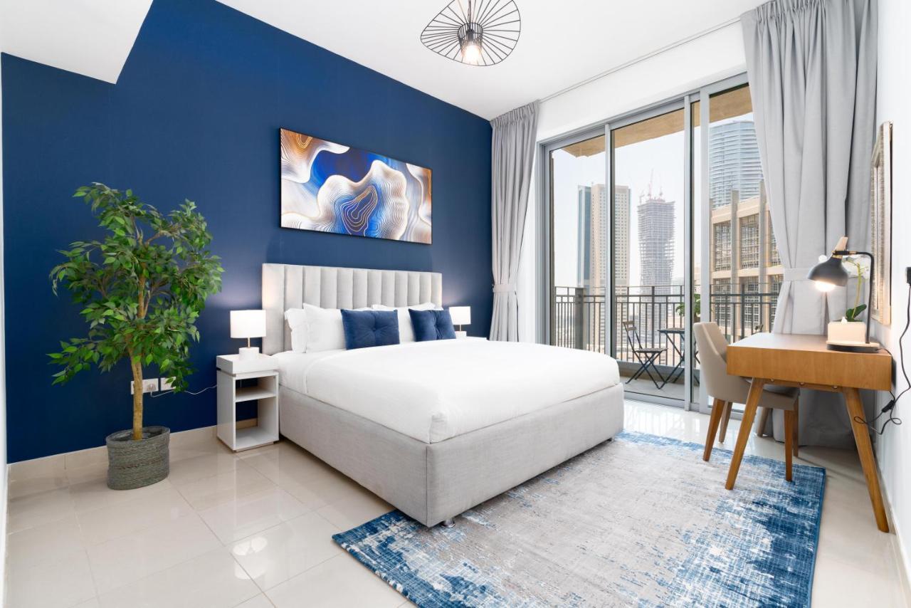Ultimate Stay / 4 Beds / Burj Khalifa View ドバイ エクステリア 写真